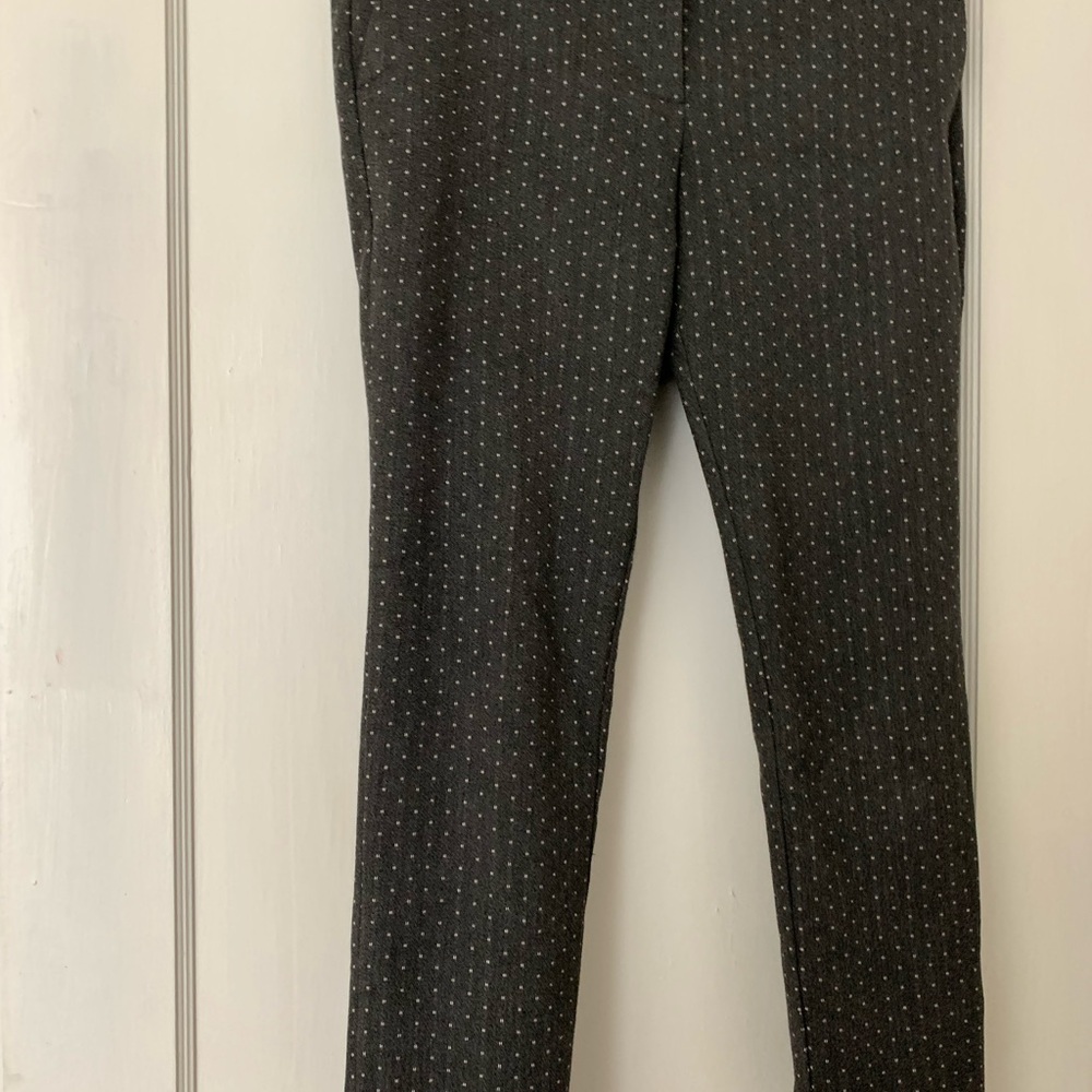 LOFT Gray Skinny Pants with Subtle Pattern 8P